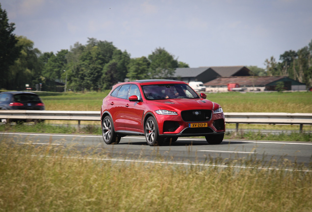 Jaguar F-PACE SVR