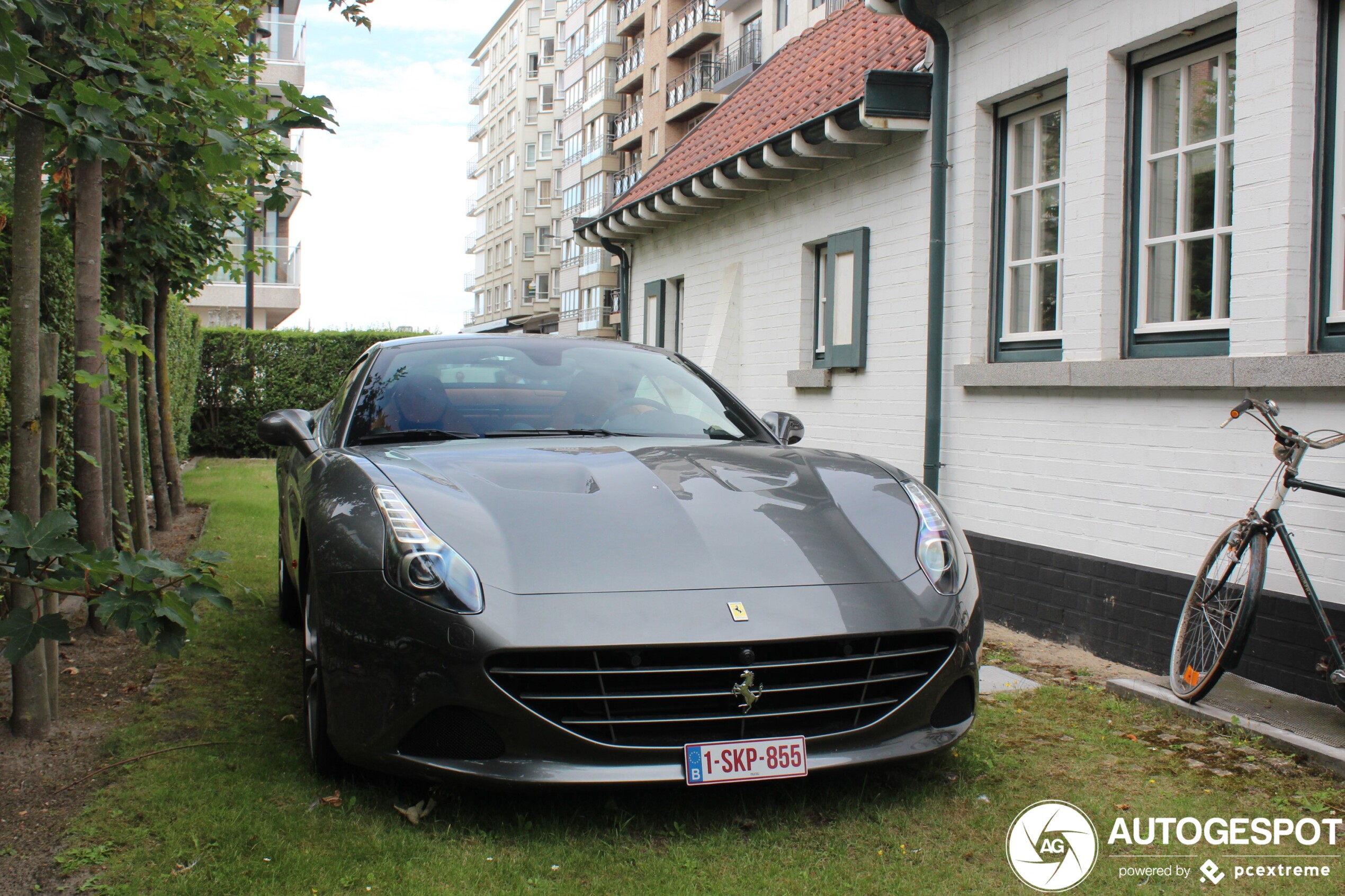 Ferrari California T