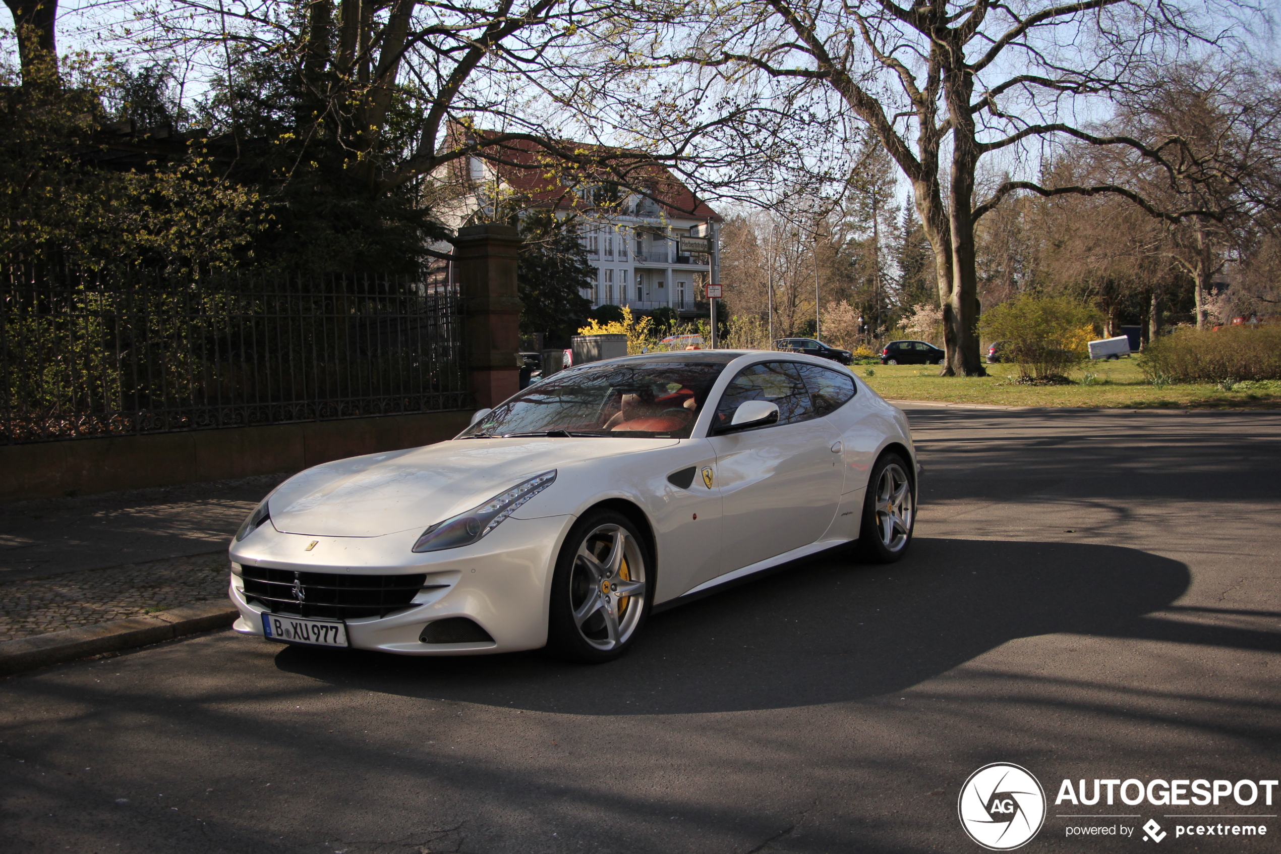 Ferrari FF