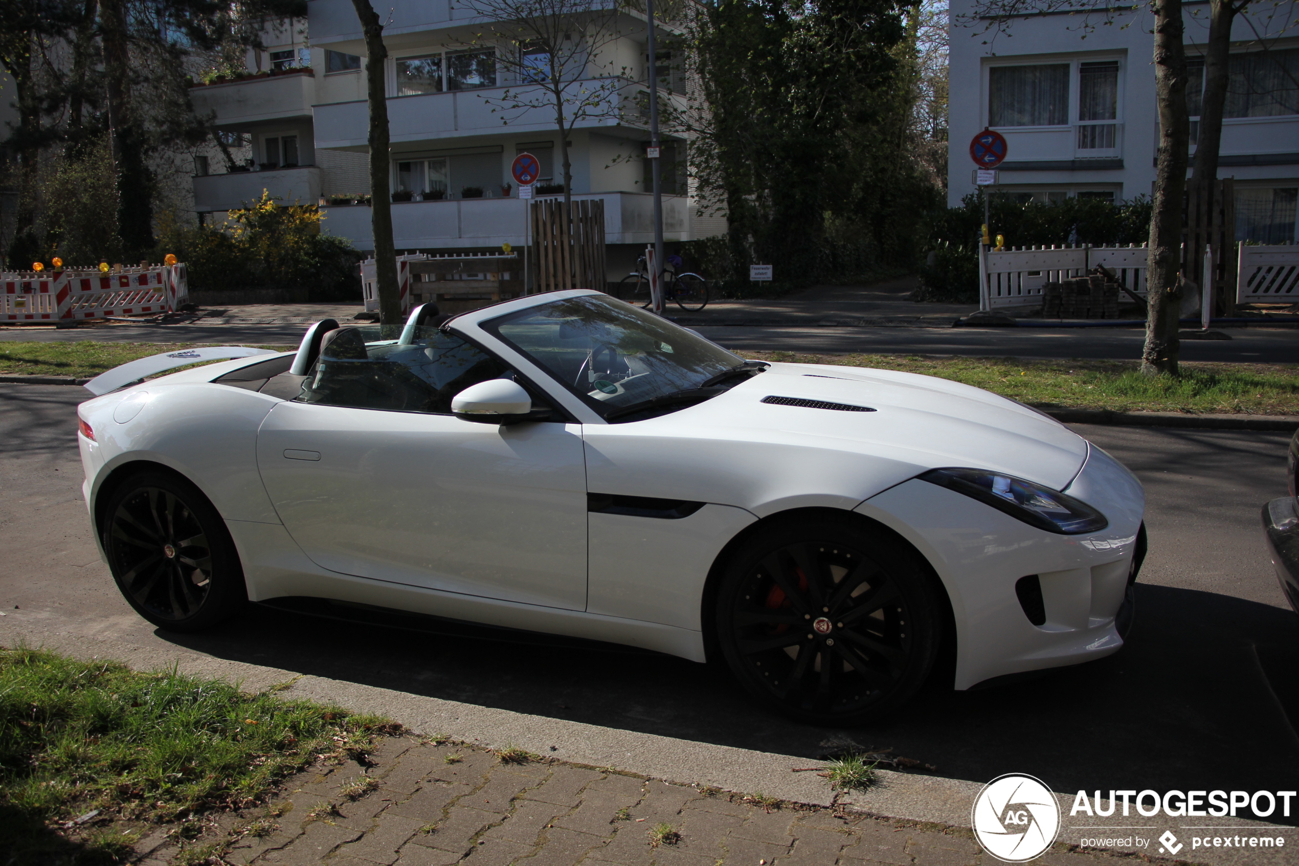 Jaguar F-TYPE S Convertible