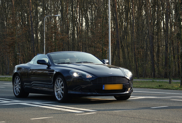 Aston Martin DB9 Volante