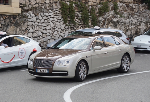 Bentley Flying Spur V8