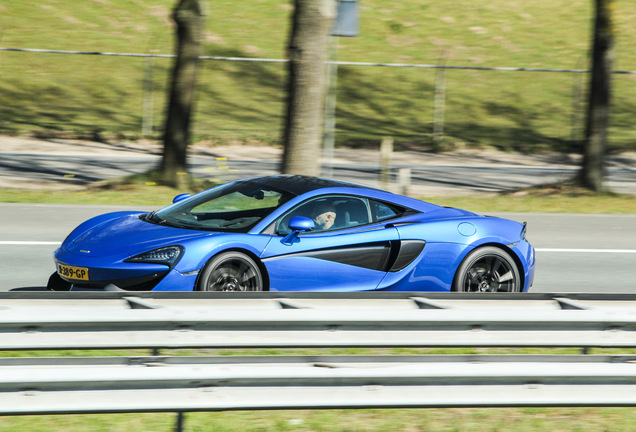 McLaren 570S