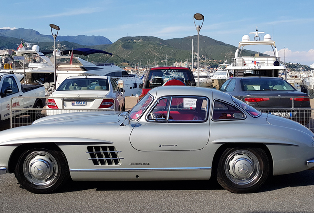 Mercedes-Benz 300SL Gullwing