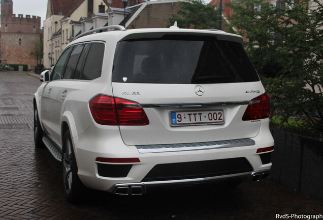 Mercedes-Benz GL 63 AMG X166