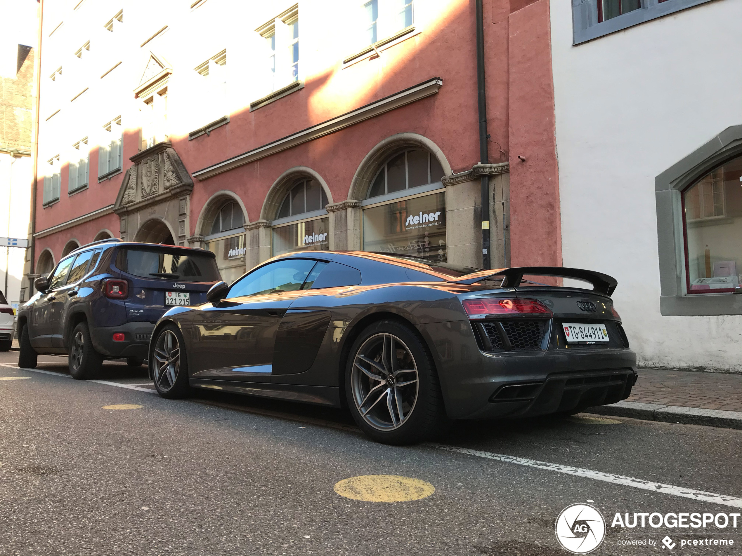 Audi R8 V10 Plus 2015