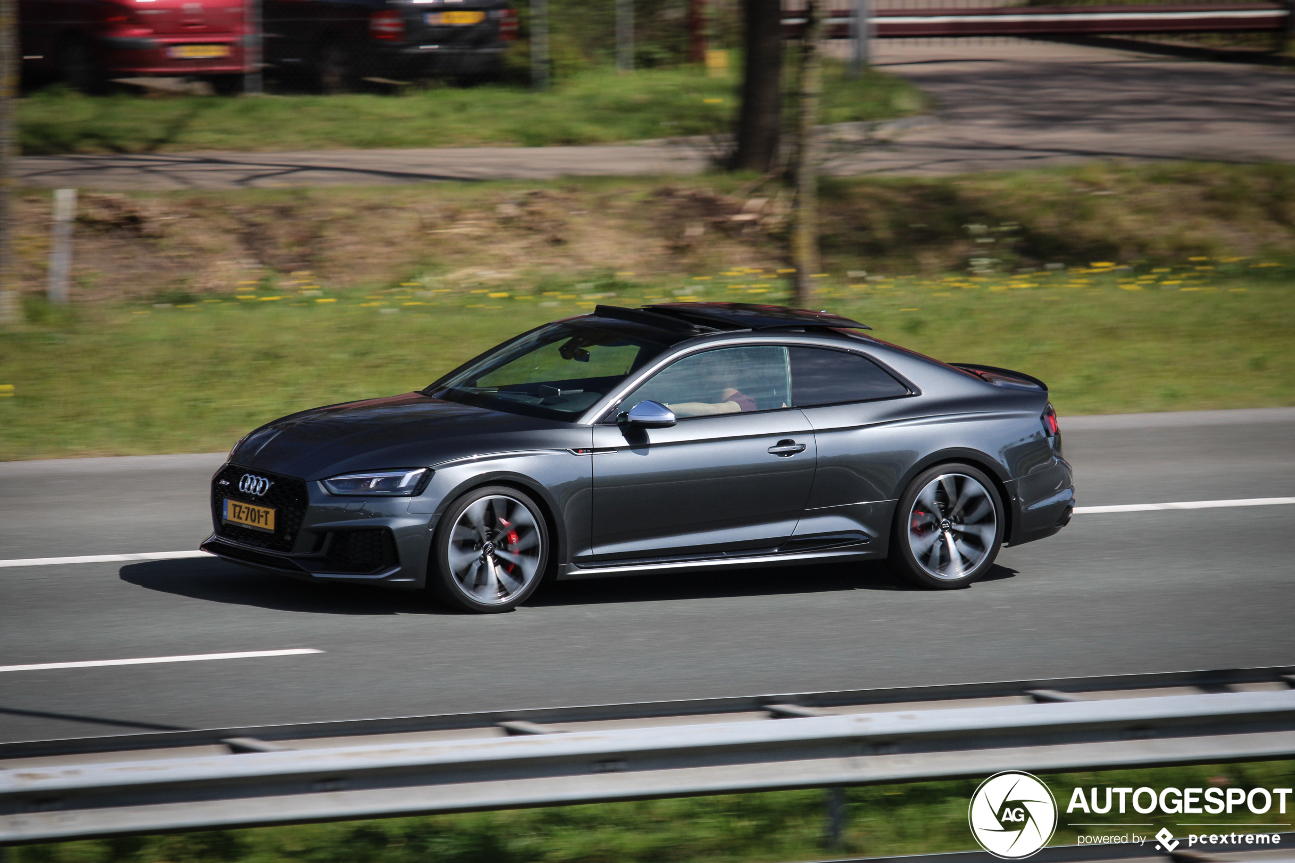 Audi RS5 B9