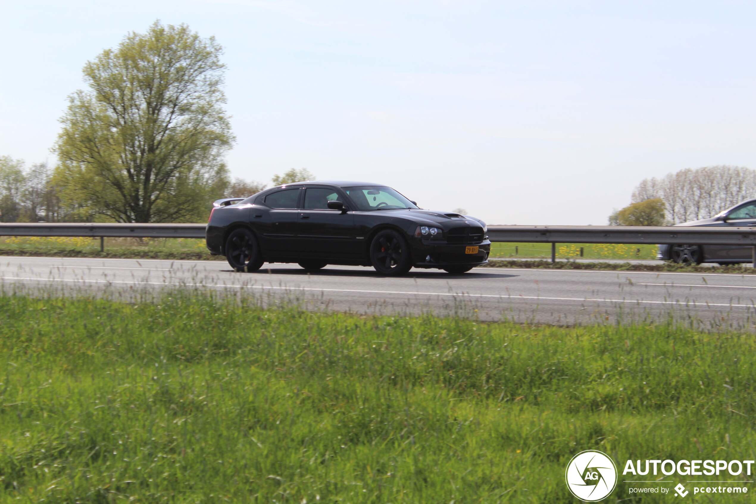 Dodge Charger SRT-8