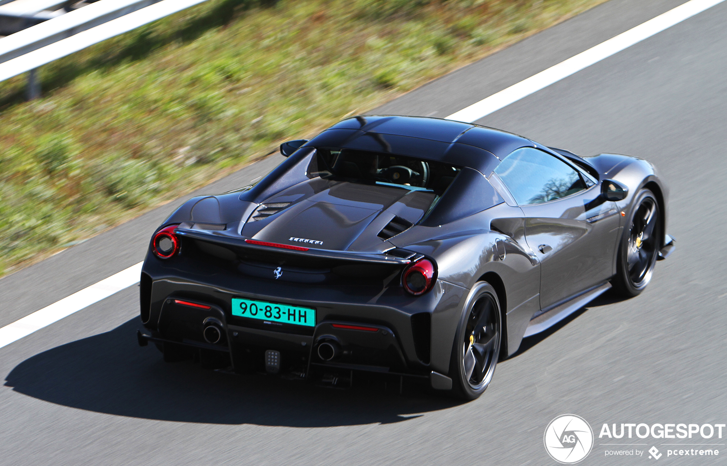 Ferrari 488 Pista Spider