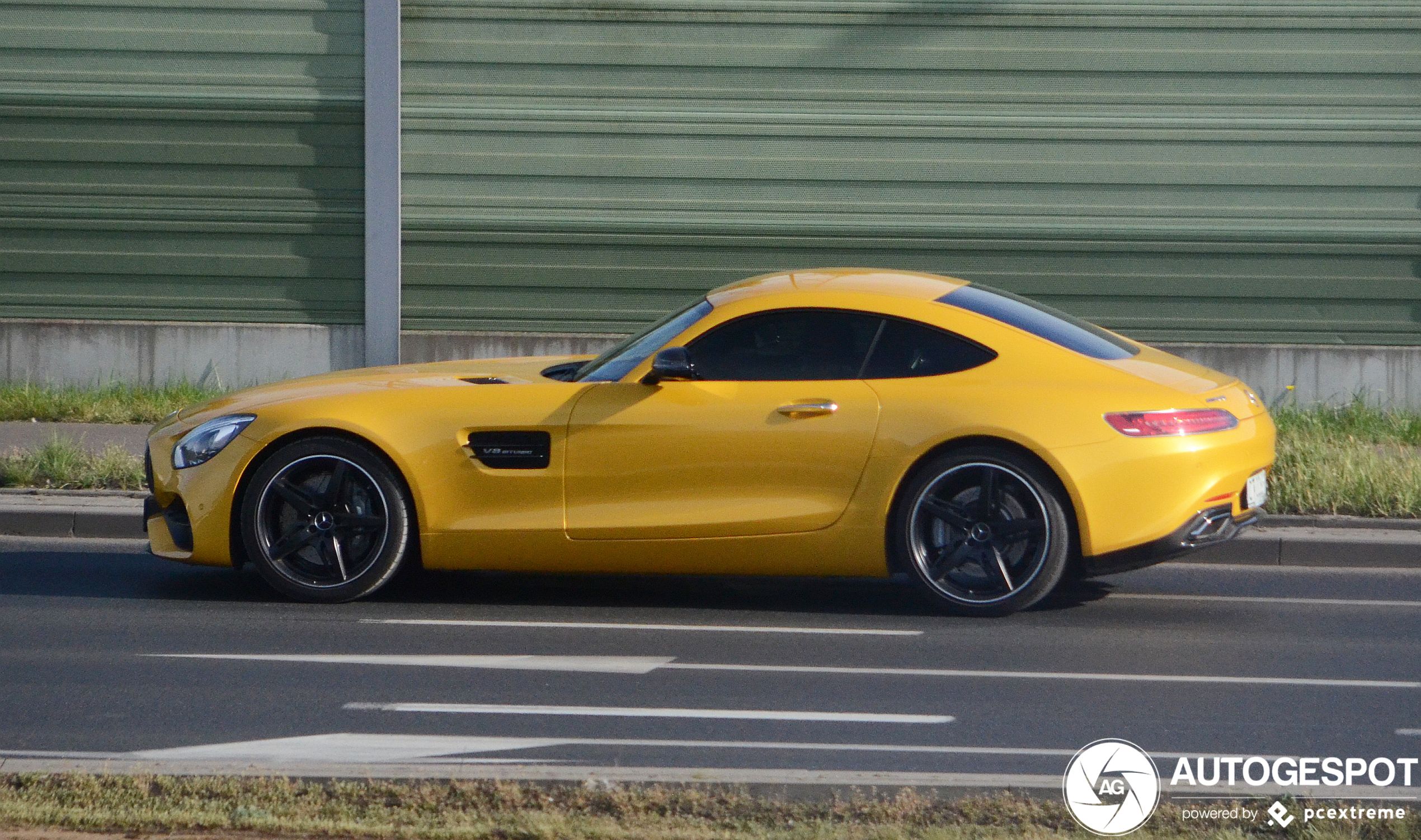 Mercedes-AMG GT C190 2017