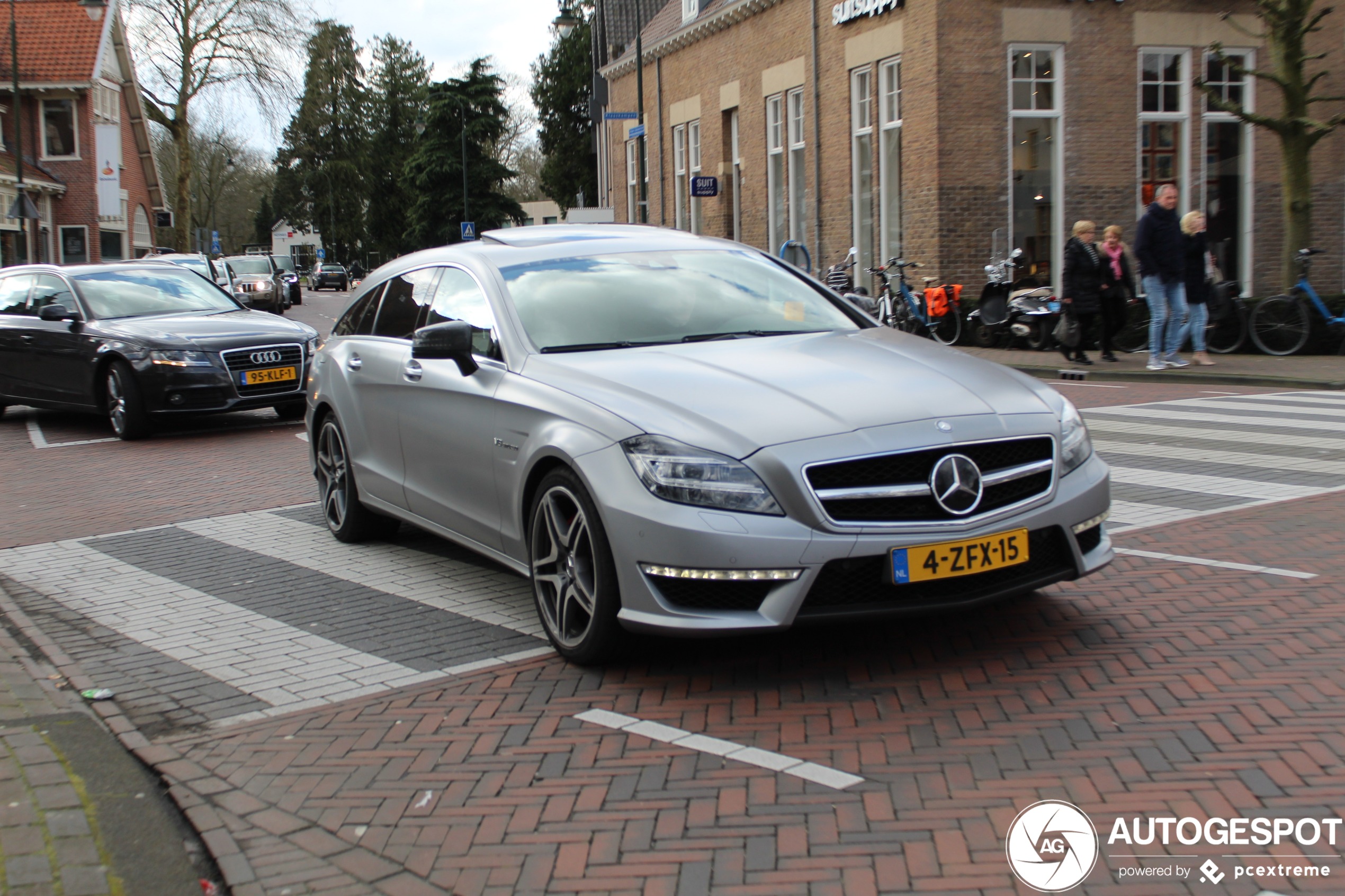 Mercedes-Benz CLS 63 AMG S X218 Shooting Brake