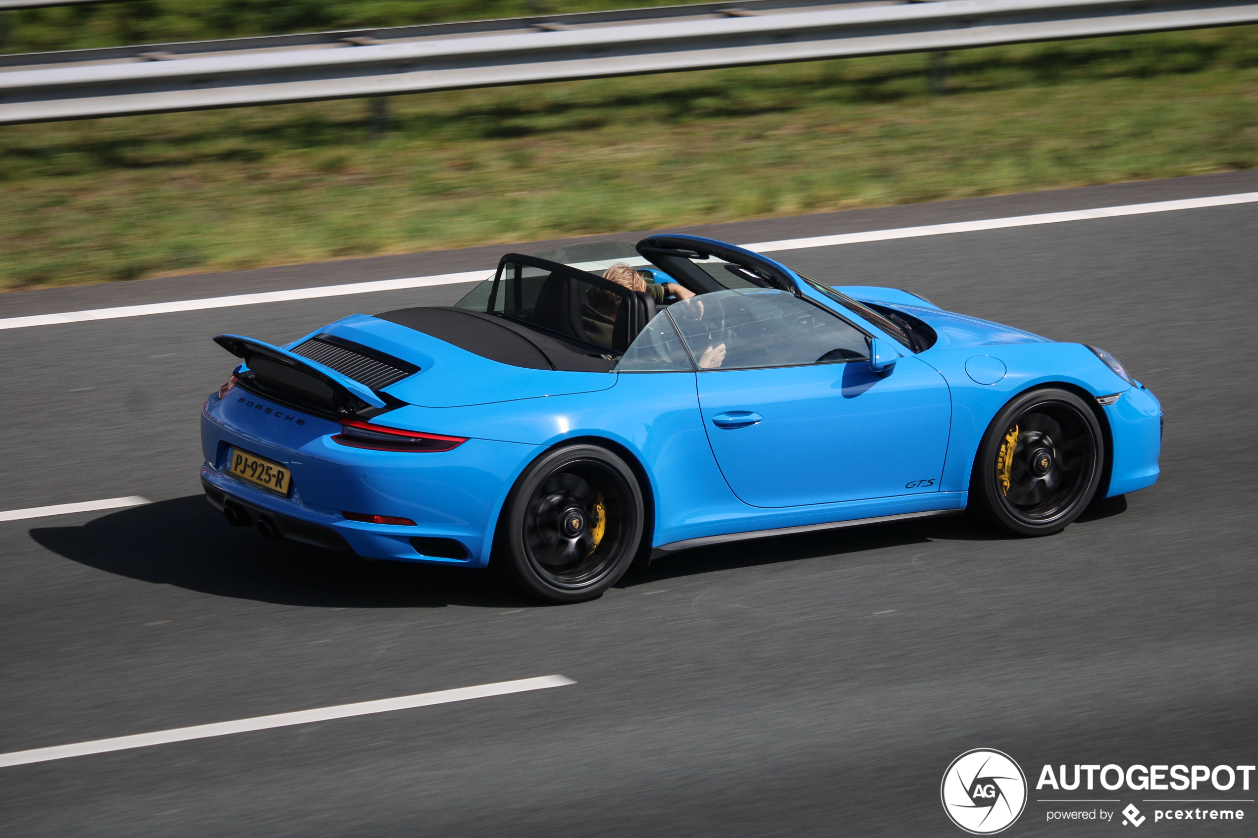 Porsche 991 Carrera GTS Cabriolet MkII