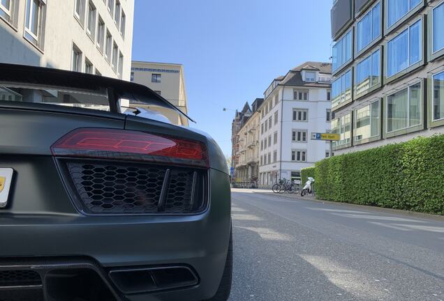 Audi R8 V10 Plus 2015
