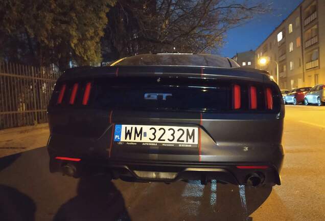 Ford Mustang GT 2015