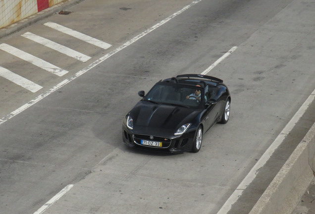 Jaguar F-TYPE S Convertible