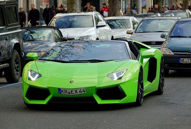 Lamborghini Aventador LP700-4 Roadster