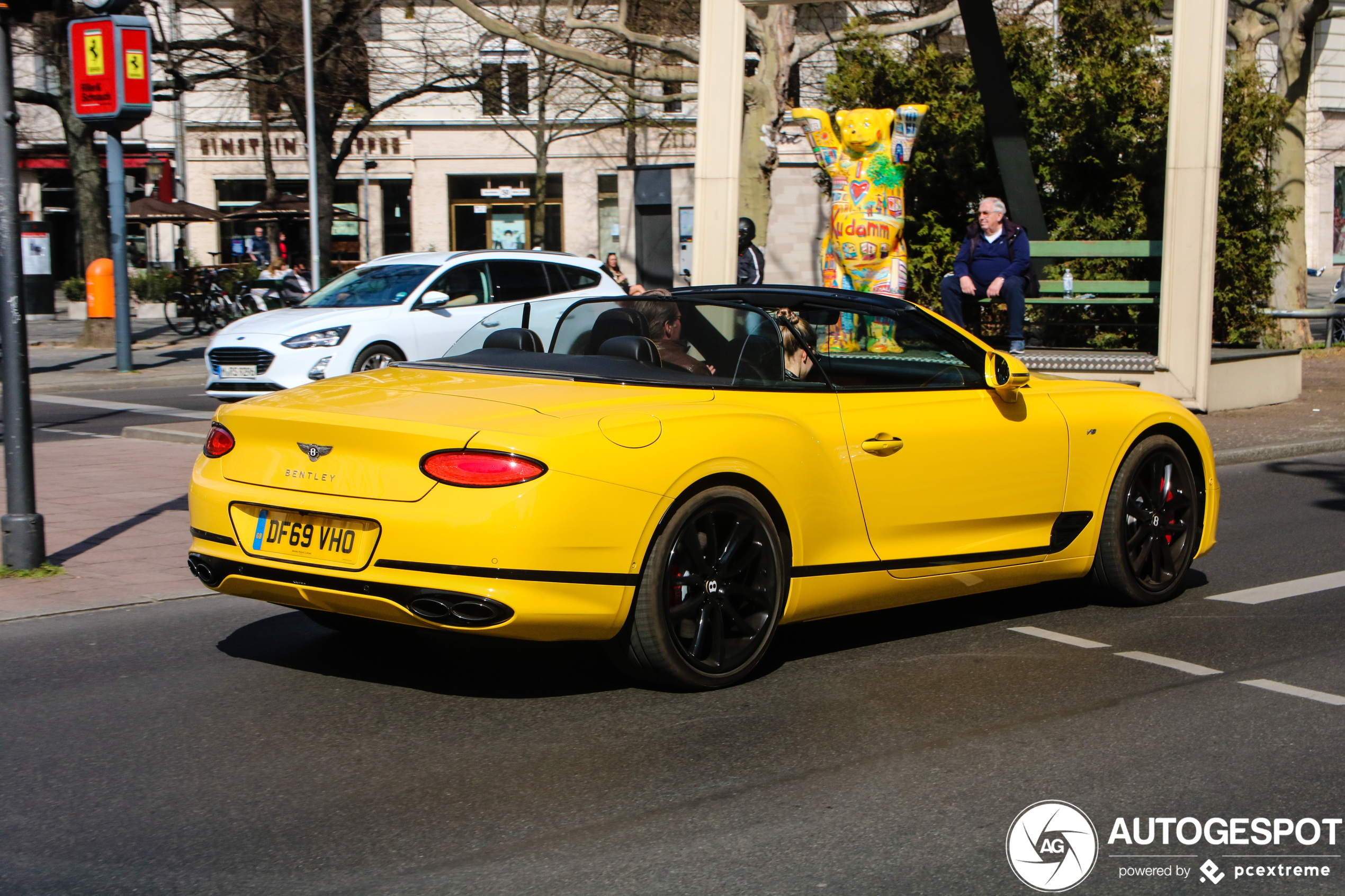 Bentley Continental GTC V8 2020