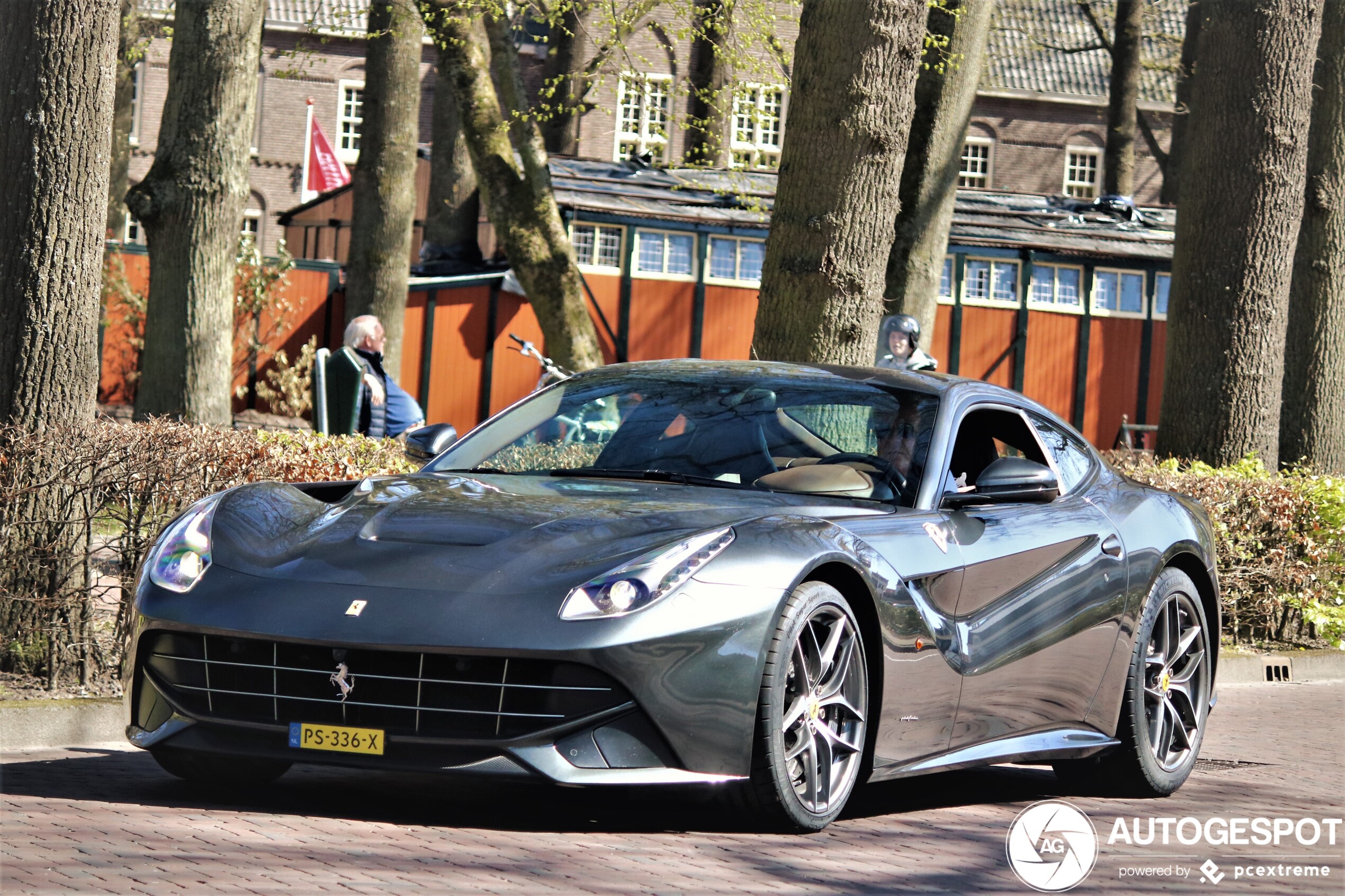 Ferrari F12berlinetta