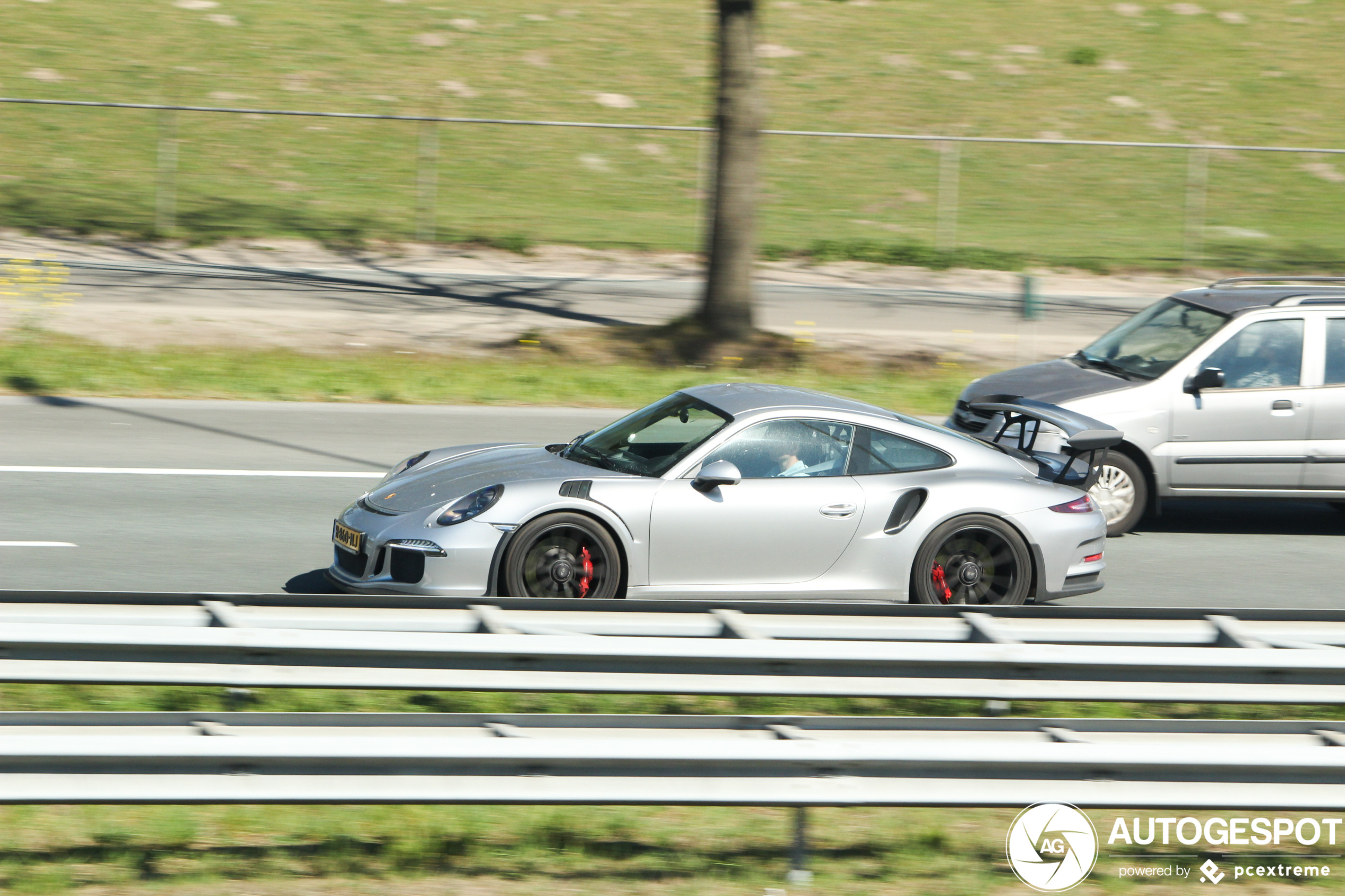 Porsche 991 GT3 RS MkI