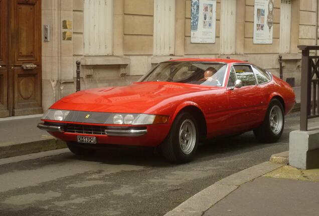 Ferrari 365 GTB/4 Daytona