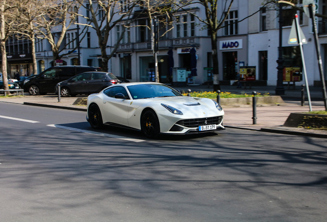 Ferrari F12berlinetta Novitec Rosso