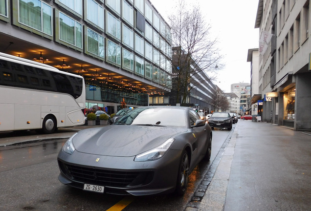 Ferrari GTC4Lusso T