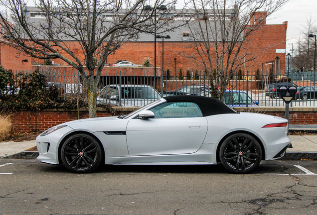 Jaguar F-TYPE S AWD Convertible