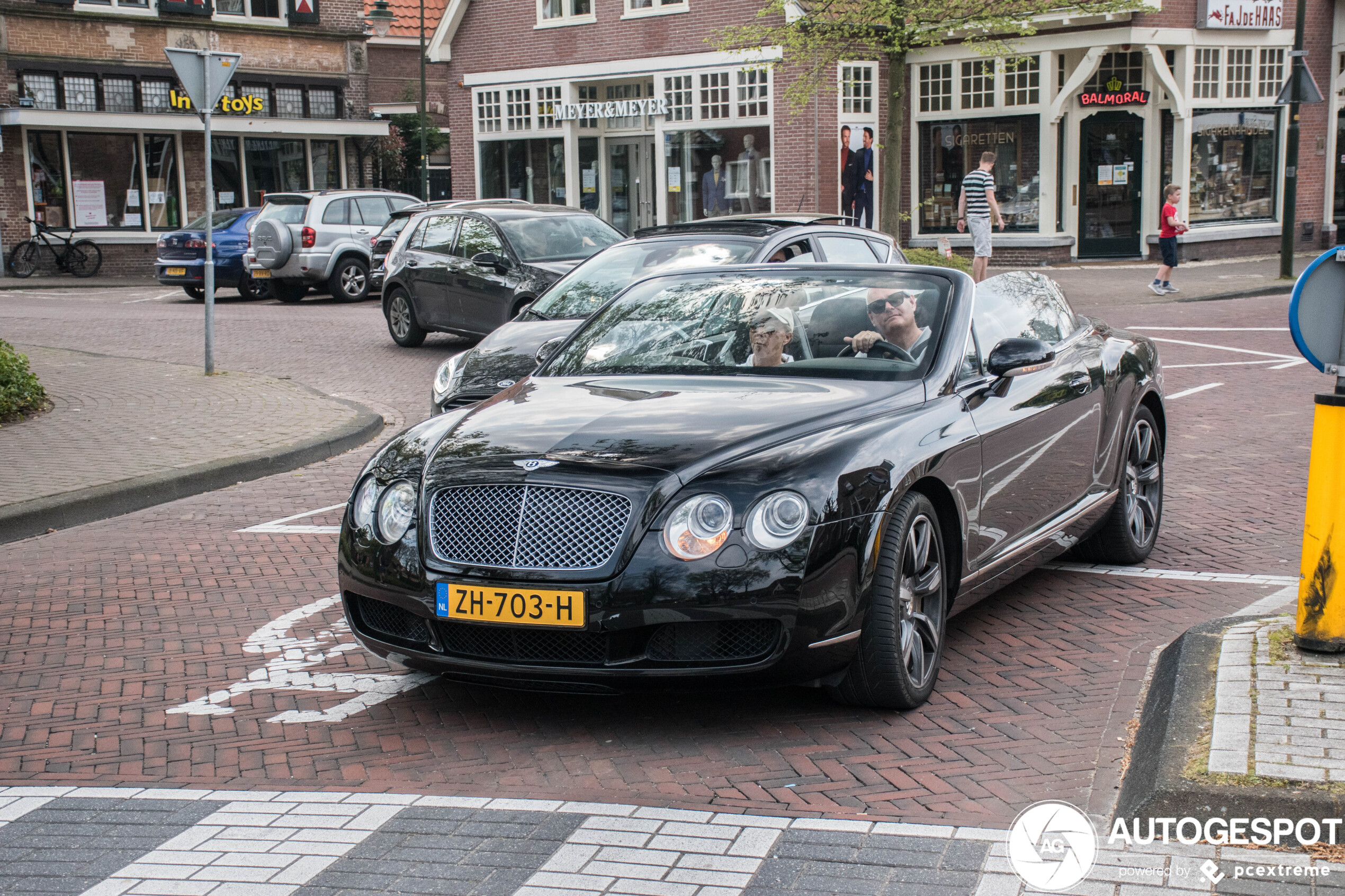 Bentley Continental GTC