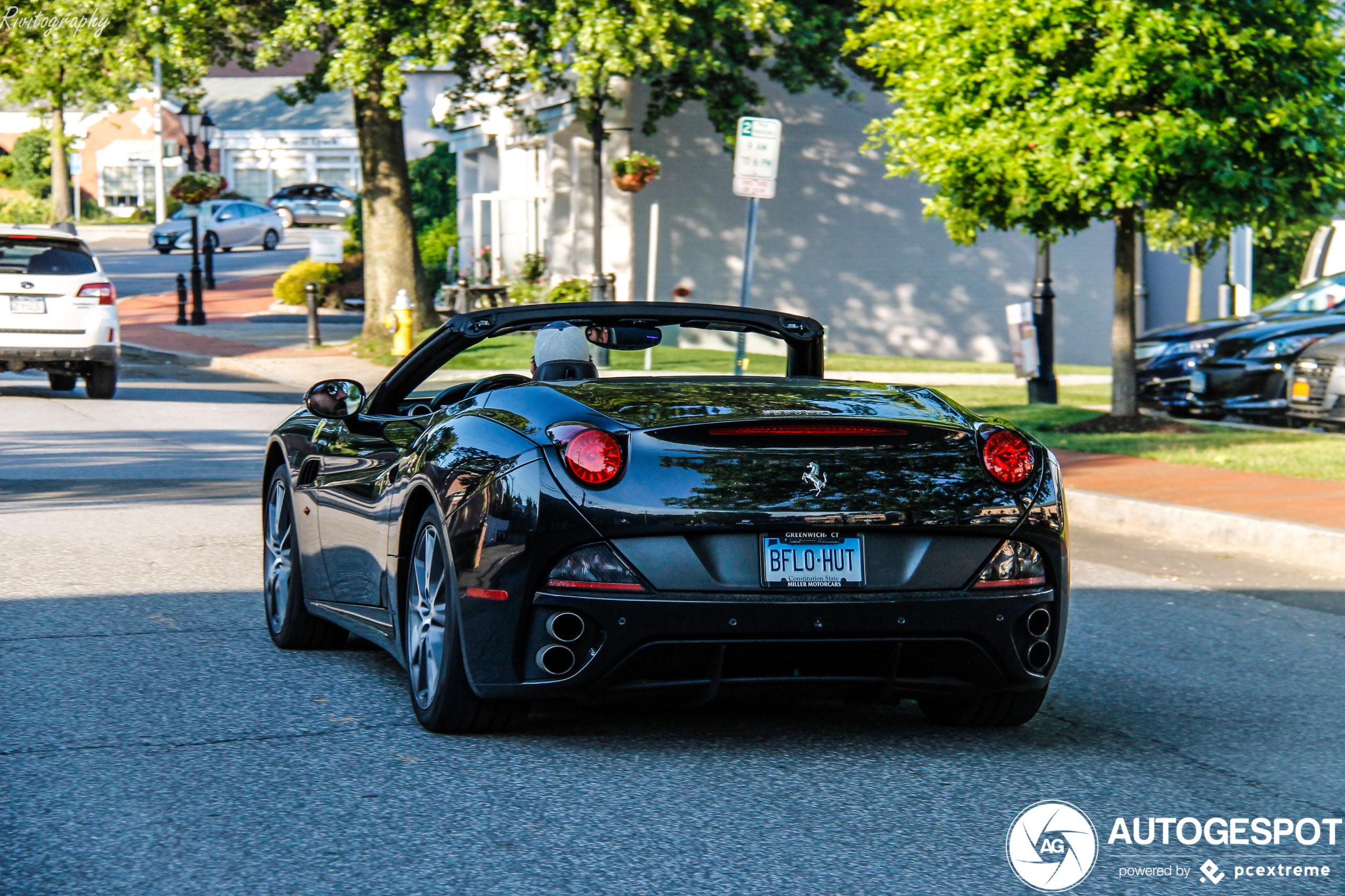 Ferrari California