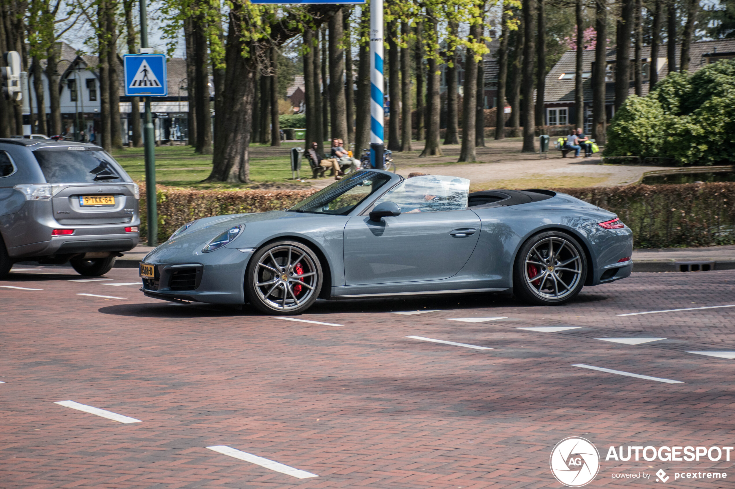 Porsche 991 Carrera 4S Cabriolet MkII