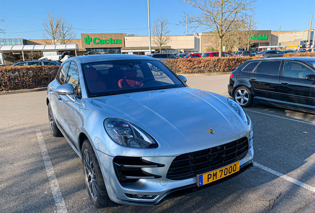 Porsche 95B Macan Turbo