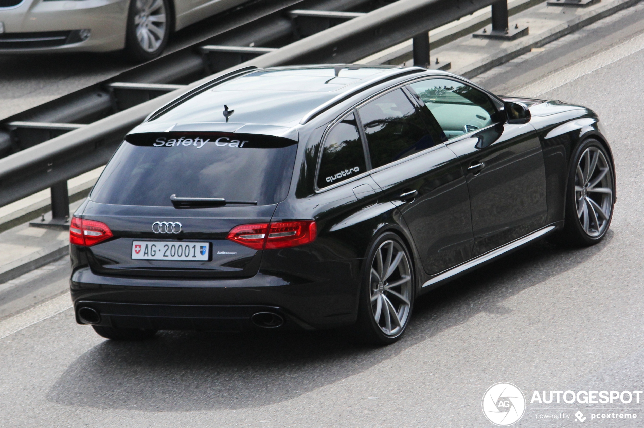 Audi RS4 Avant B8