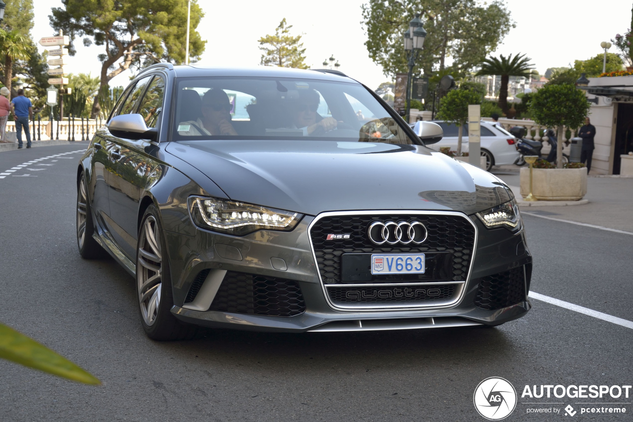 Audi RS6 Avant C7