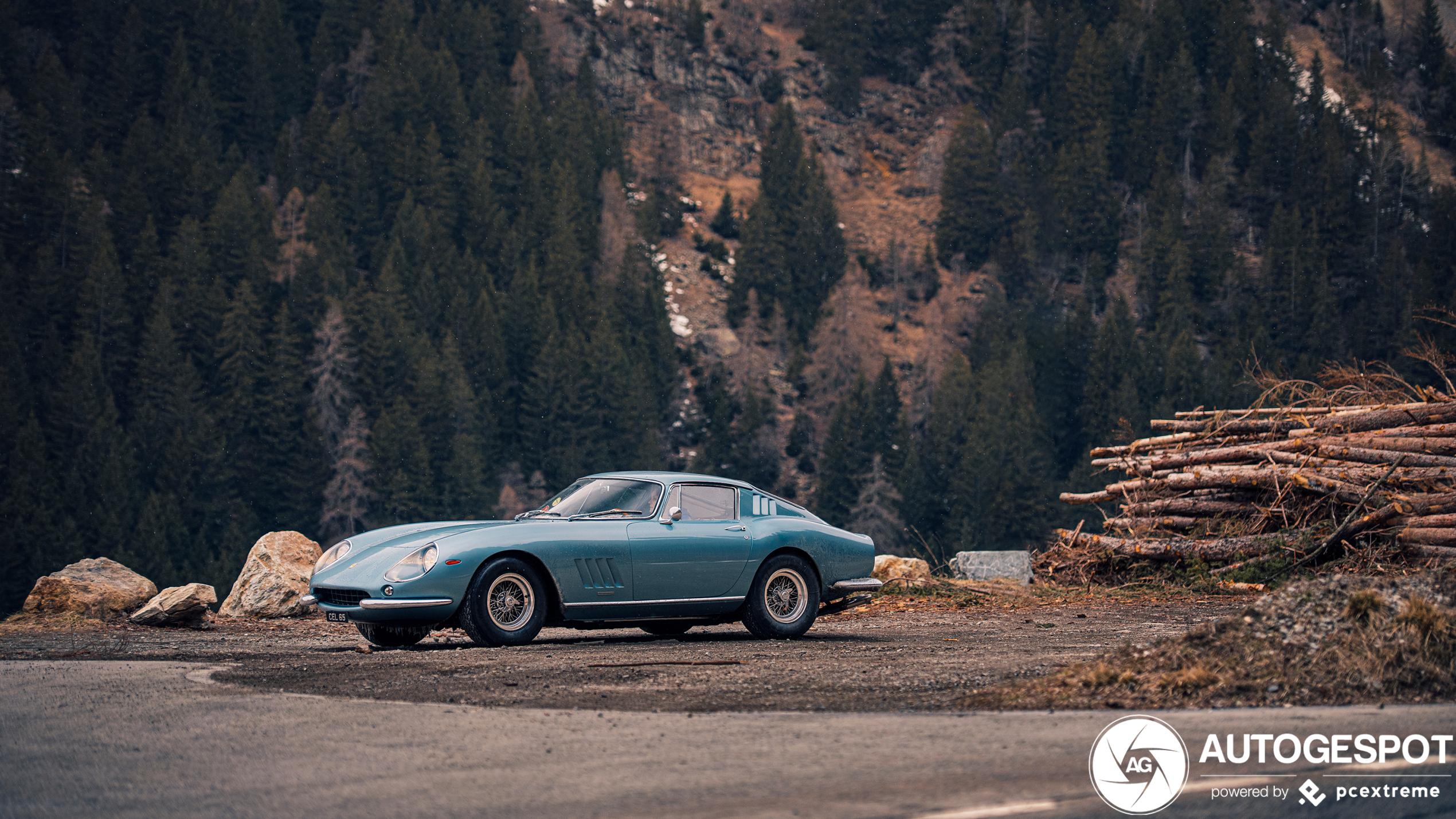 Movie star up in the mountains: Ferrari 275 GTB Alloy