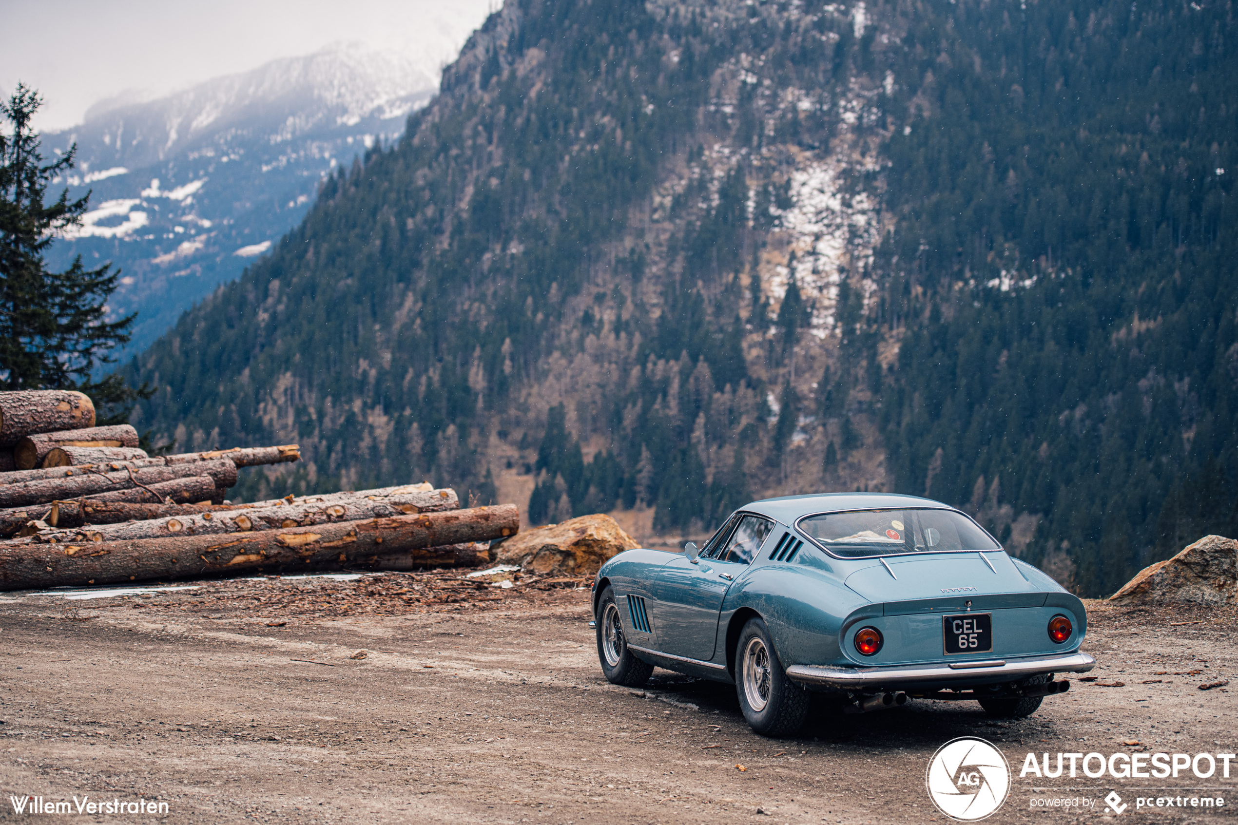 Filmster in de bergen: Ferrari 275 GTB Alloy