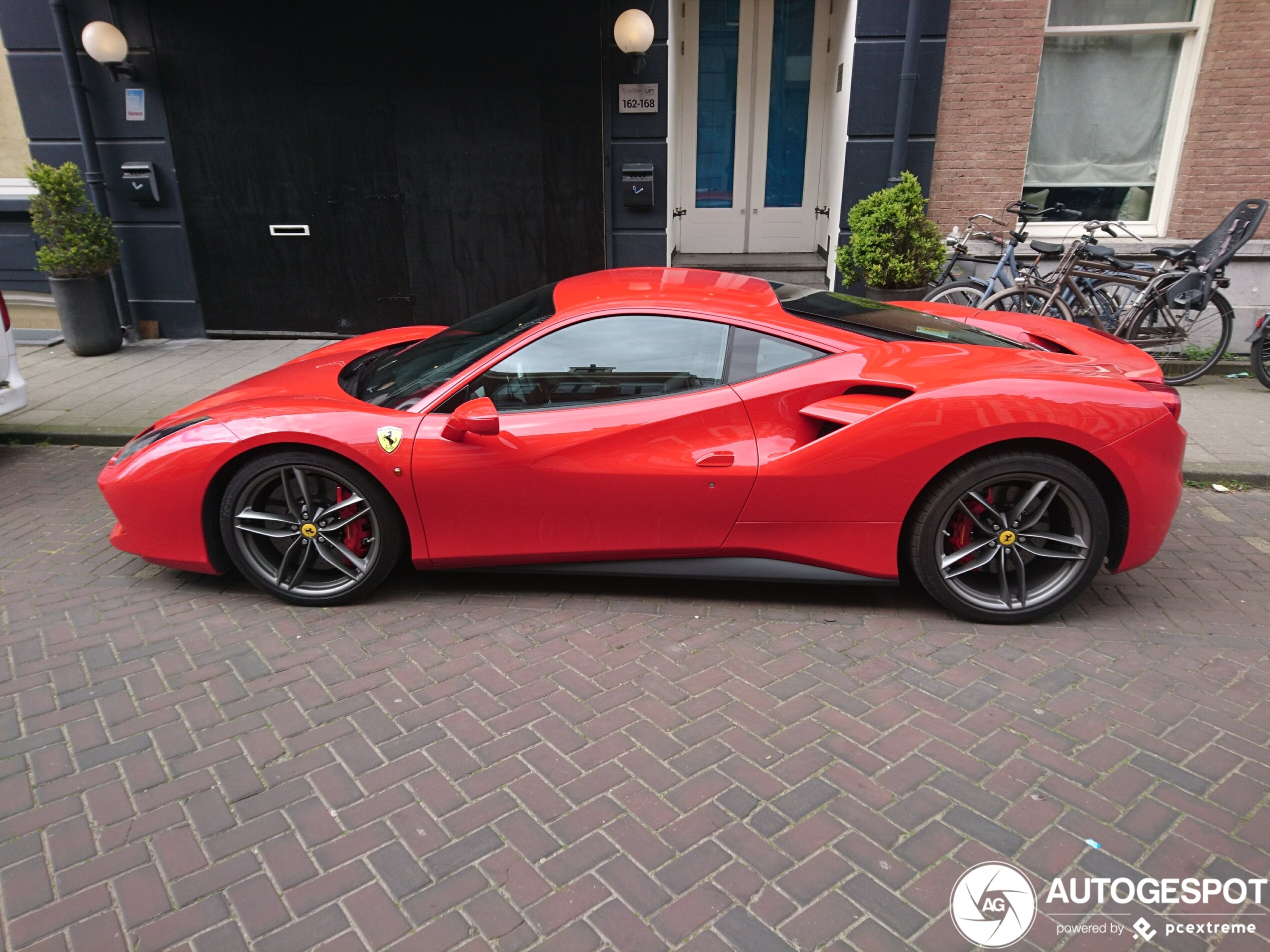 Ferrari 488 GTB