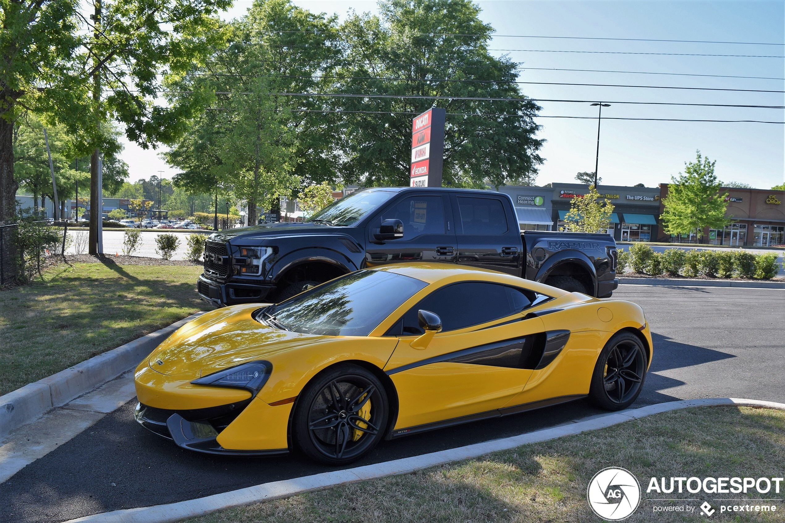 McLaren 570S