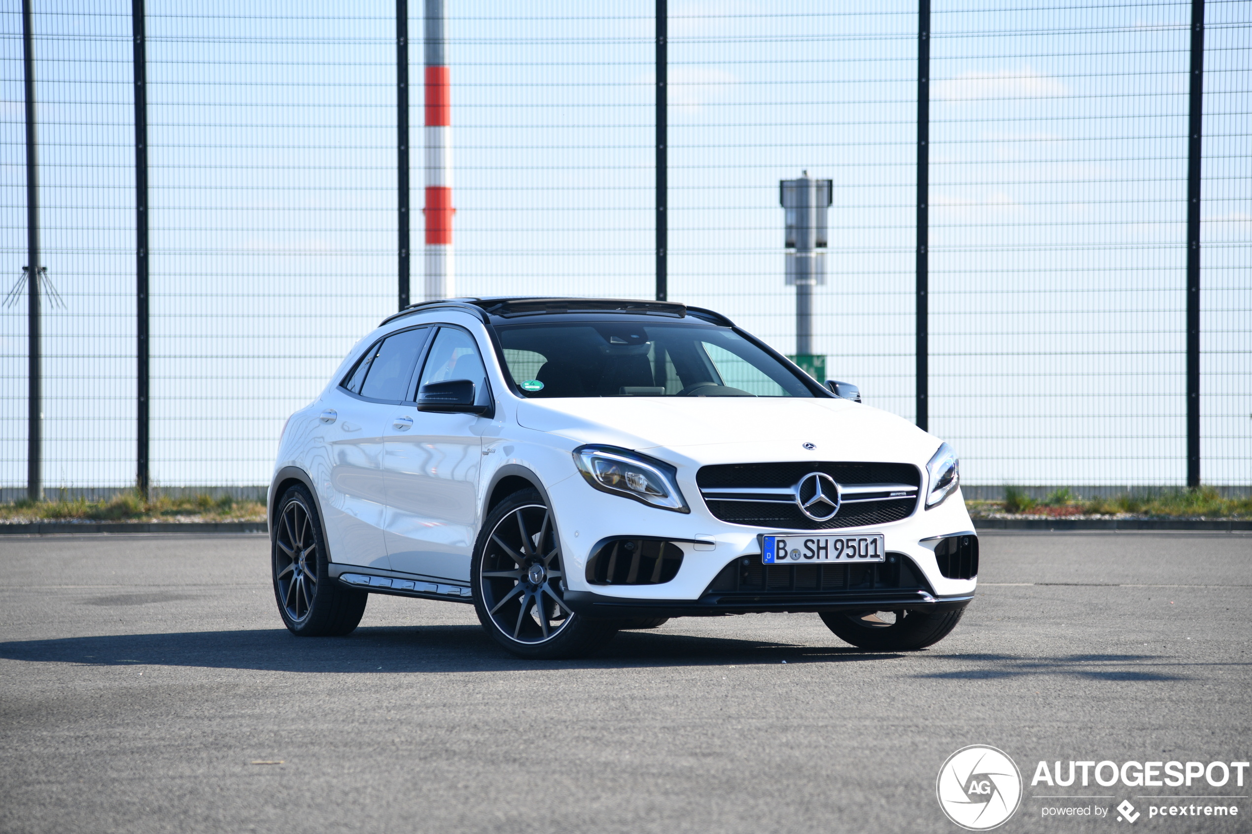 Mercedes-AMG GLA 45 X156 2017