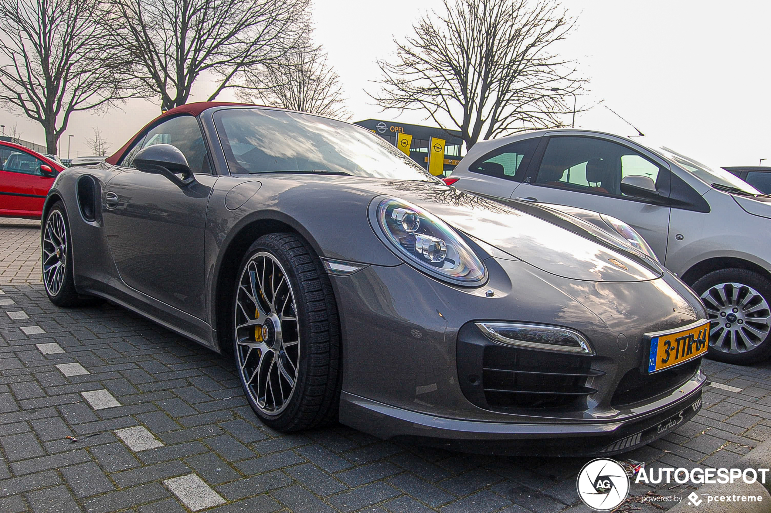 Porsche 991 Turbo S Cabriolet MkI