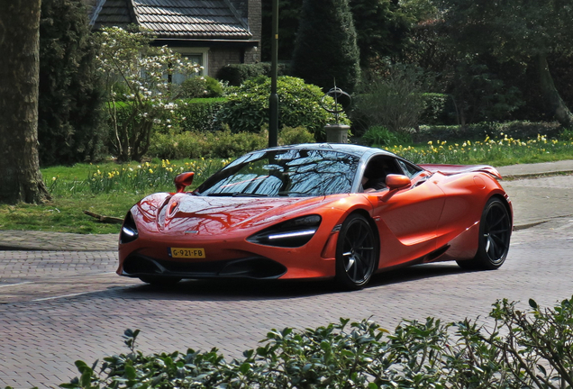 McLaren 720S