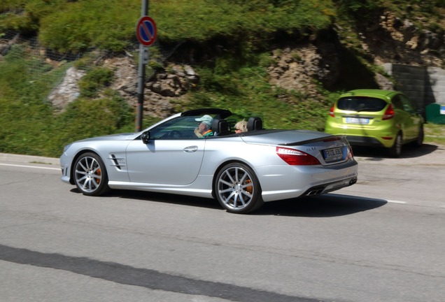 Mercedes-Benz SL 63 AMG R231