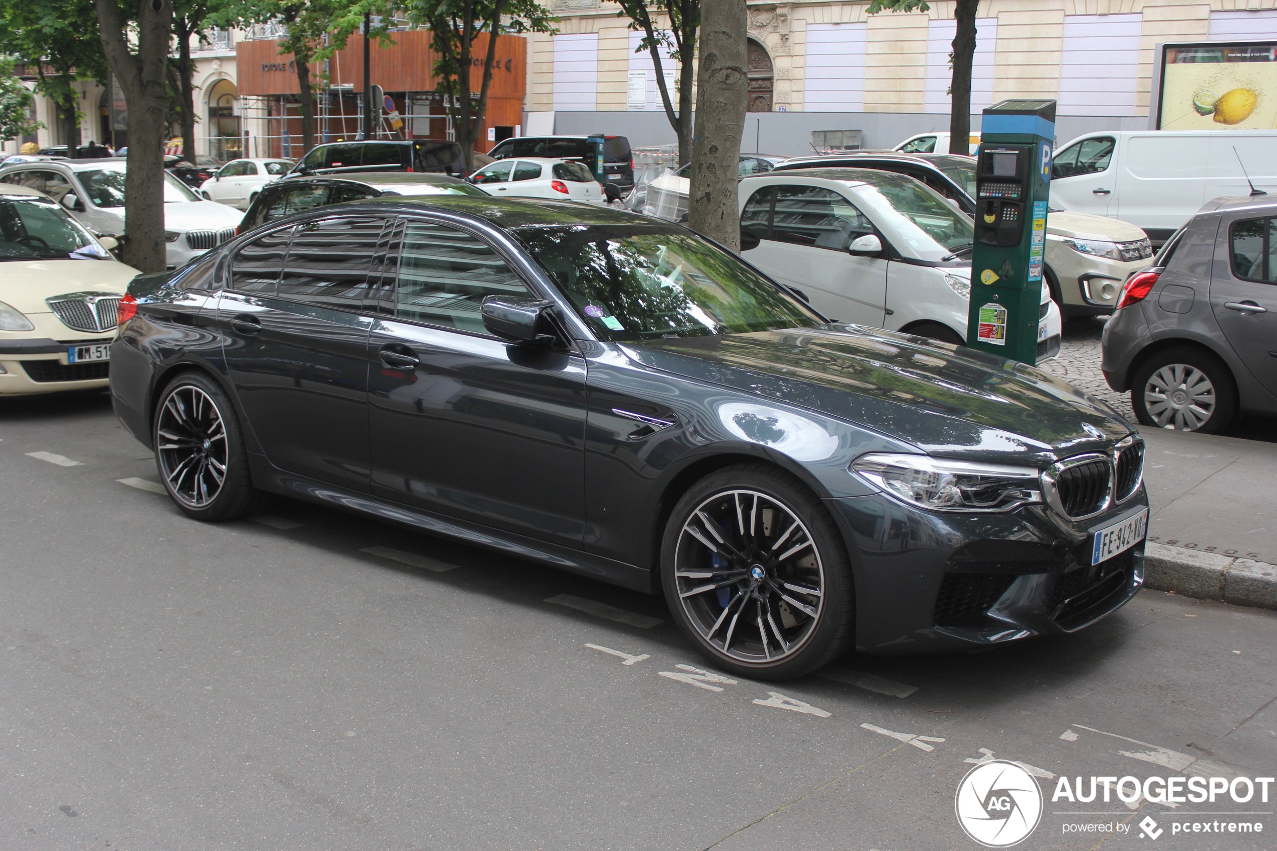 BMW M5 F90