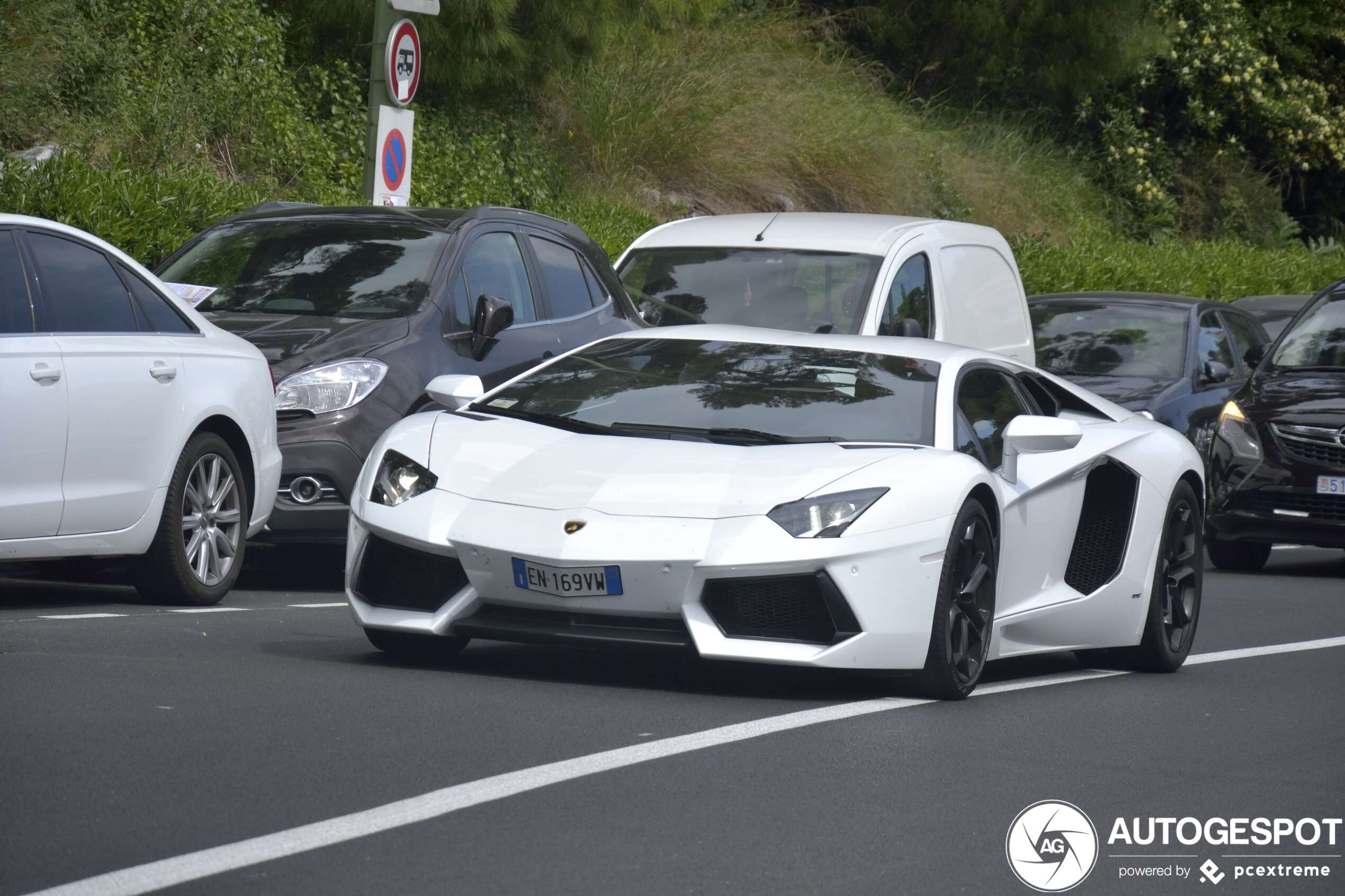 Lamborghini Aventador LP700-4