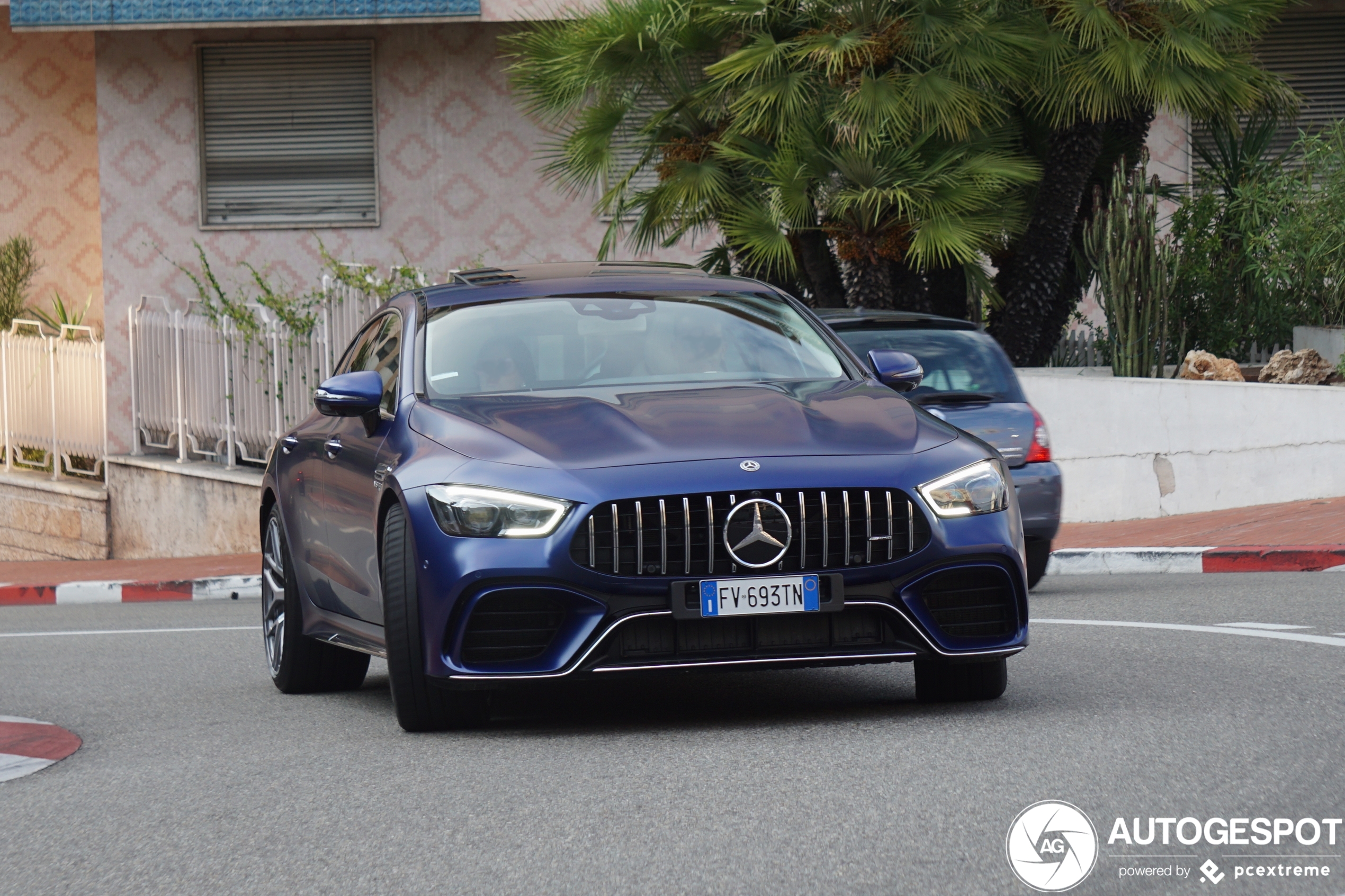 Mercedes-AMG GT 63 S X290