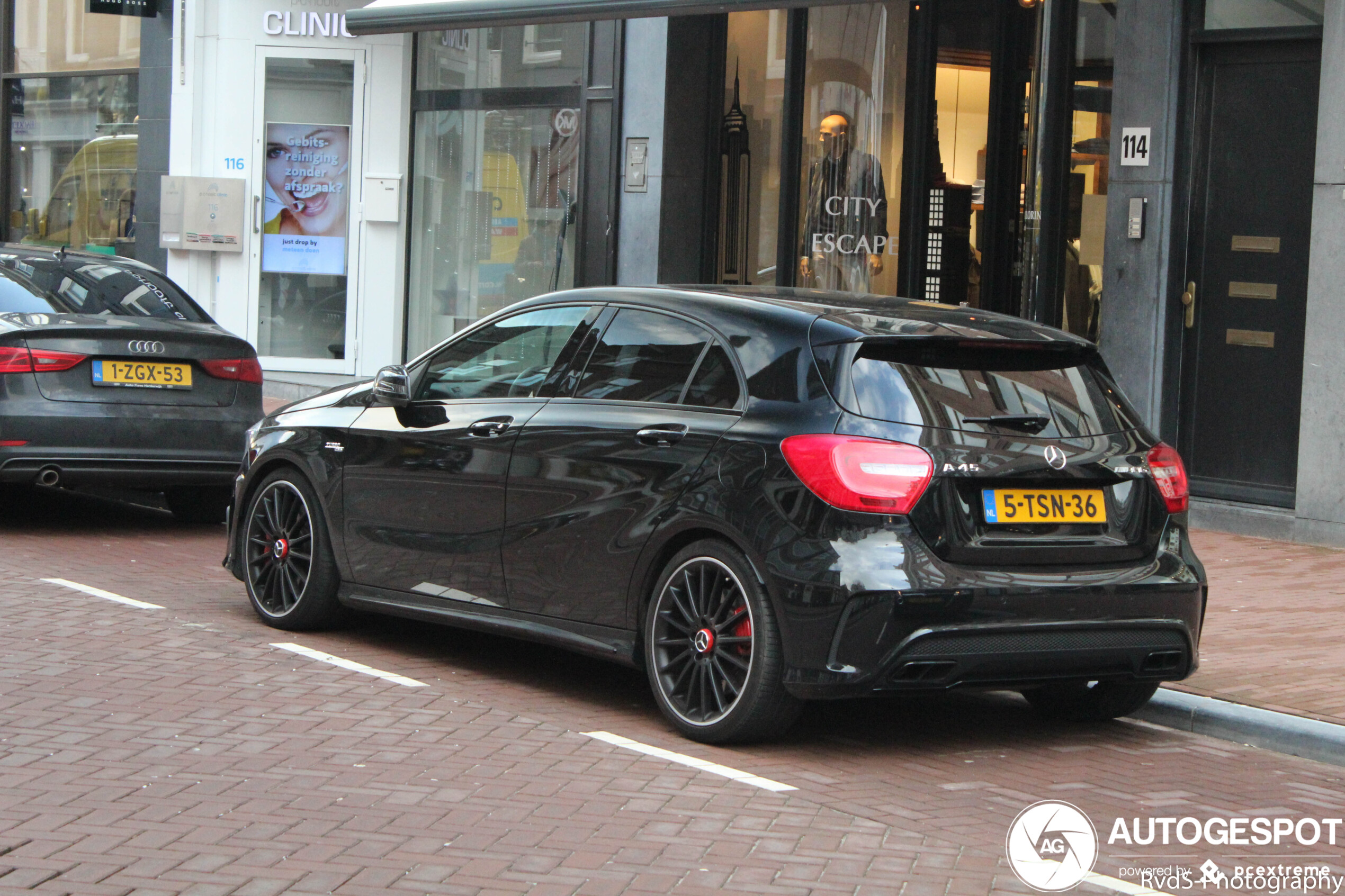 Mercedes-Benz A 45 AMG