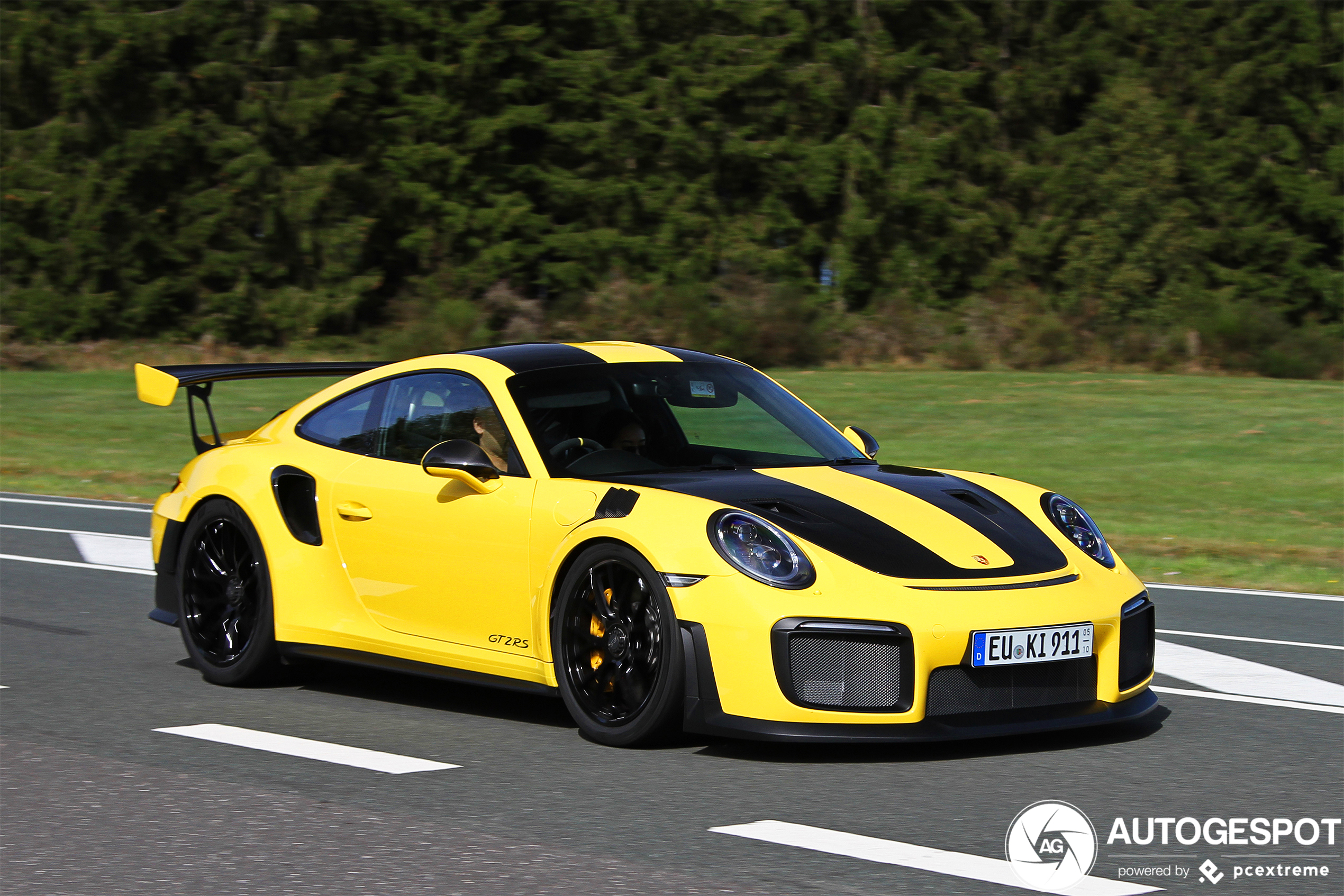 Porsche 991 GT2 RS Weissach Package