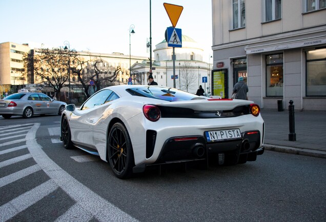 Ferrari 488 Pista