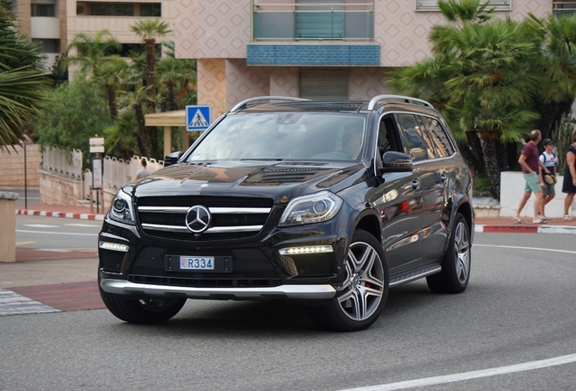 Mercedes-Benz GL 63 AMG X166