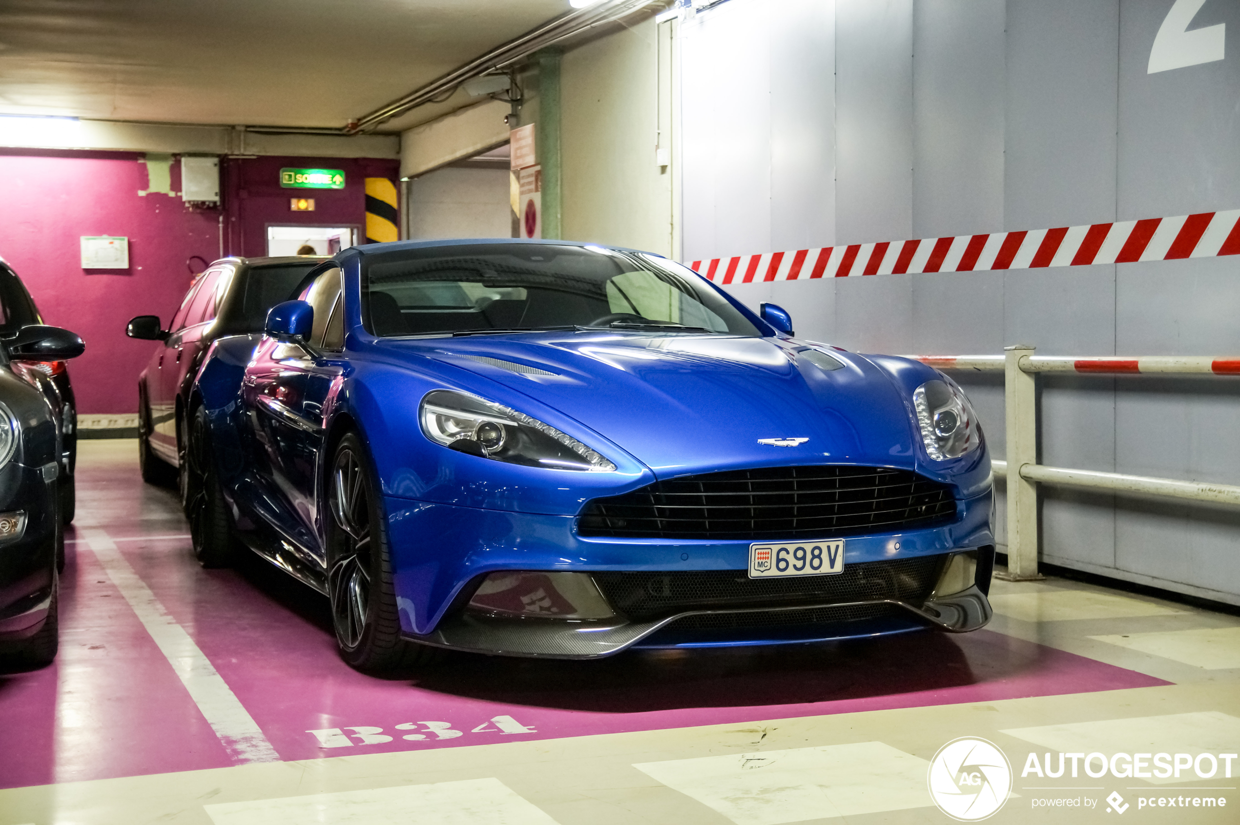 Aston Martin Vanquish Volante