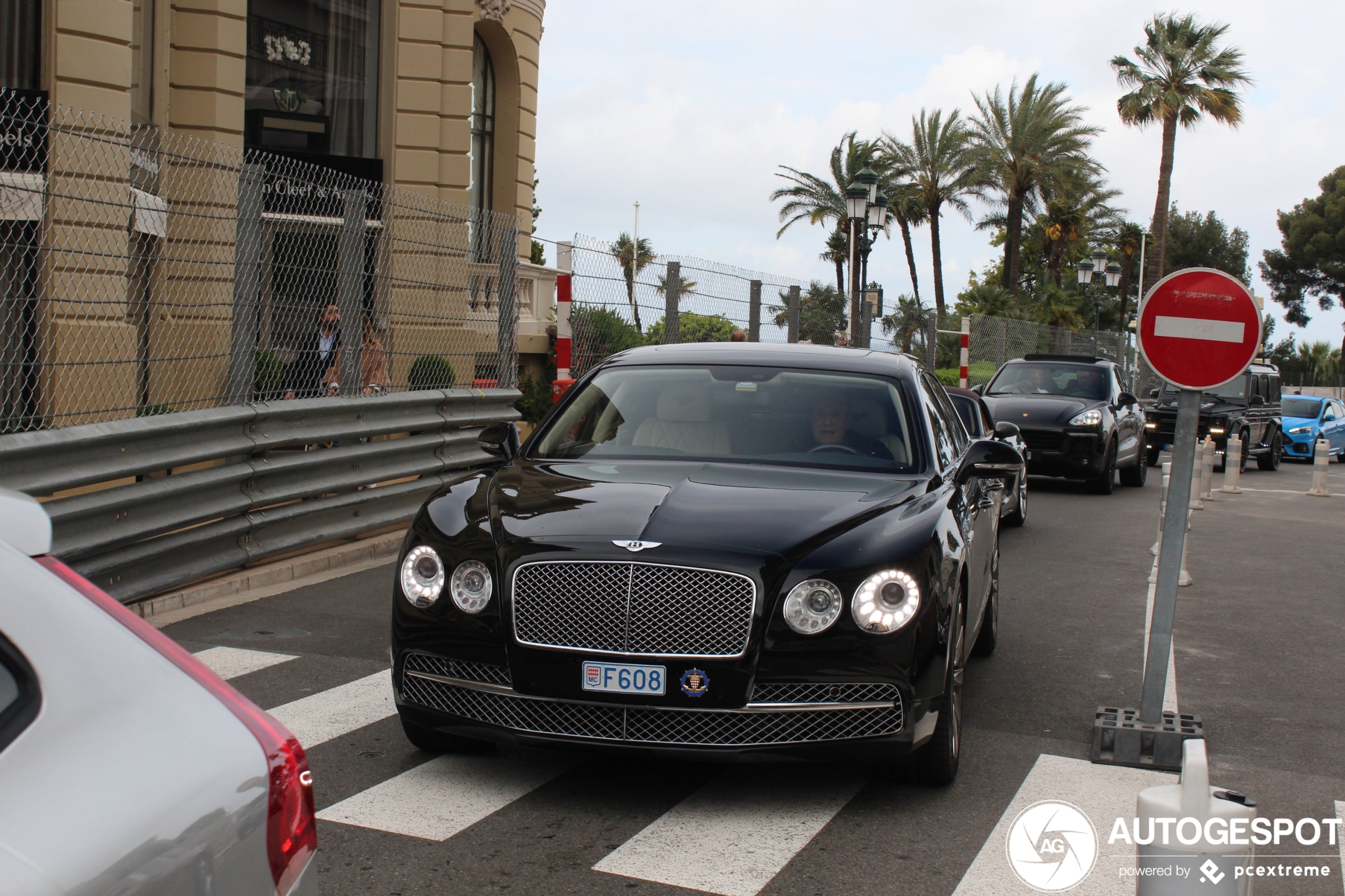 Bentley Flying Spur W12